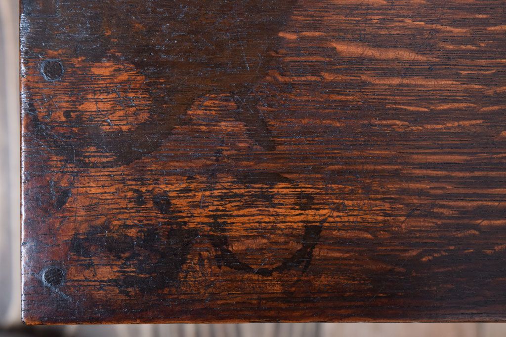 アンティーク家具　和製アンティーク　引き出し2杯付き!ナラ材製の小ぶりな収納棚