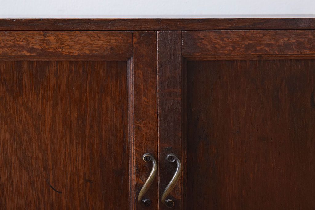 アンティーク家具　和製アンティーク　引き出し2杯付き!ナラ材製の小ぶりな収納棚