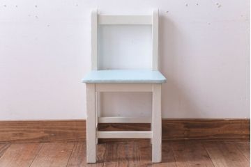アンティーク家具　アンティーク　小ぶりでかわいいおしゃれなペイントチェア(子供用椅子)(1)