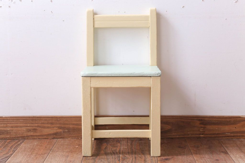 アンティーク家具　アンティーク　小ぶりでかわいいおしゃれなペイントチェア(子供用椅子)(2)
