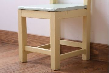 アンティーク家具　アンティーク　小ぶりでかわいいおしゃれなペイントチェア(子供用椅子)(2)