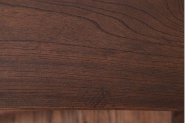 アンティーク家具　和製アンティーク　総欅材のシンプルな薄型サイドテーブル(平机)