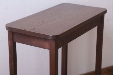 アンティーク家具　和製アンティーク　総欅材のシンプルな薄型サイドテーブル(平机)