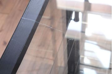 アンティーク家具　アンティーク　鉄脚付き!ペイントRガラスケース(ショーケース)