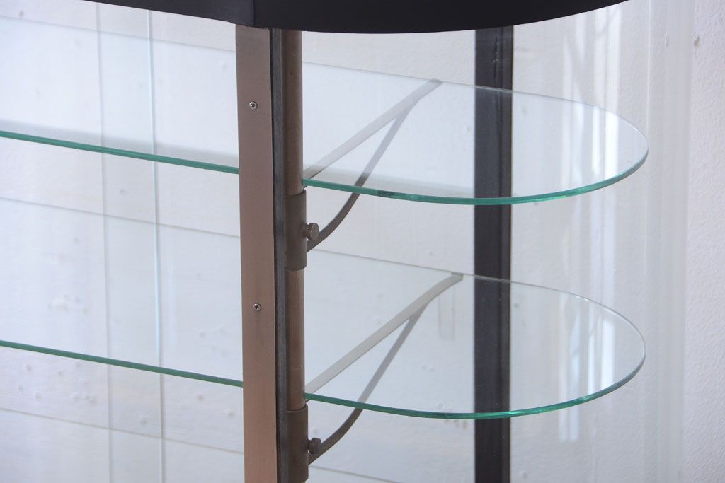 アンティーク家具　アンティーク　鉄脚付き!ペイントRガラスケース(ショーケース)