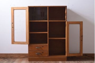 レトロ家具　昭和レトロ　ダイヤガラス入り!古い木製の小ぶりな本箱(ブックケース)