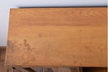 レトロ家具　昭和レトロ　ダイヤガラス入り!古い木製の小ぶりな本箱(ブックケース)