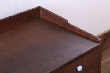 アンティーク家具　和製アンティーク　古い木の20杯小引き出し