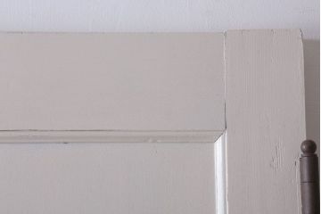 アンティークペイント　ダイヤガラス入り!大きな古いドア