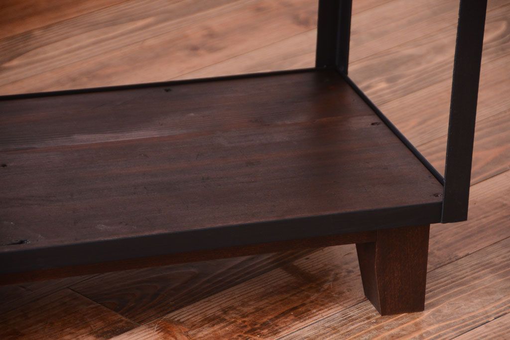 ラフジュ工房オリジナル　脚付きのシンプルな背の低いアイアンラック(大)