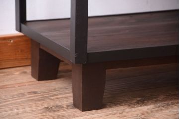 ラフジュ工房オリジナル　脚付きのシンプルな背の低いアイアンラック(大)