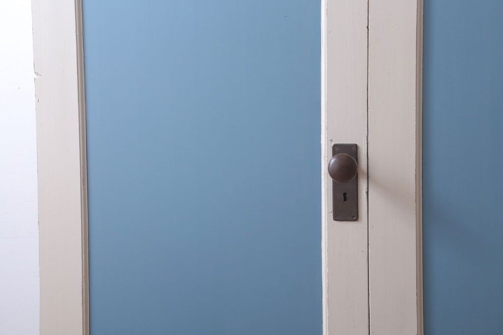 アンティークペイント　両開き　銀モールガラス入り!ドア2枚1対