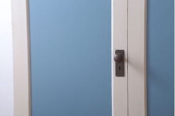 アンティークペイント　両開き　銀モールガラス入り!ドア2枚1対