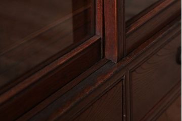 アンティーク家具　和製アンティーク　大正〜昭和期　上品な茶箪笥(収納棚)