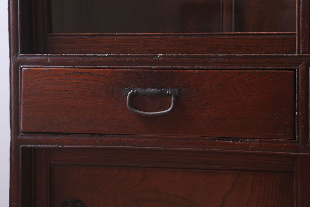 アンティーク家具　和製アンティーク　大正〜昭和期　上品な茶箪笥(収納棚)