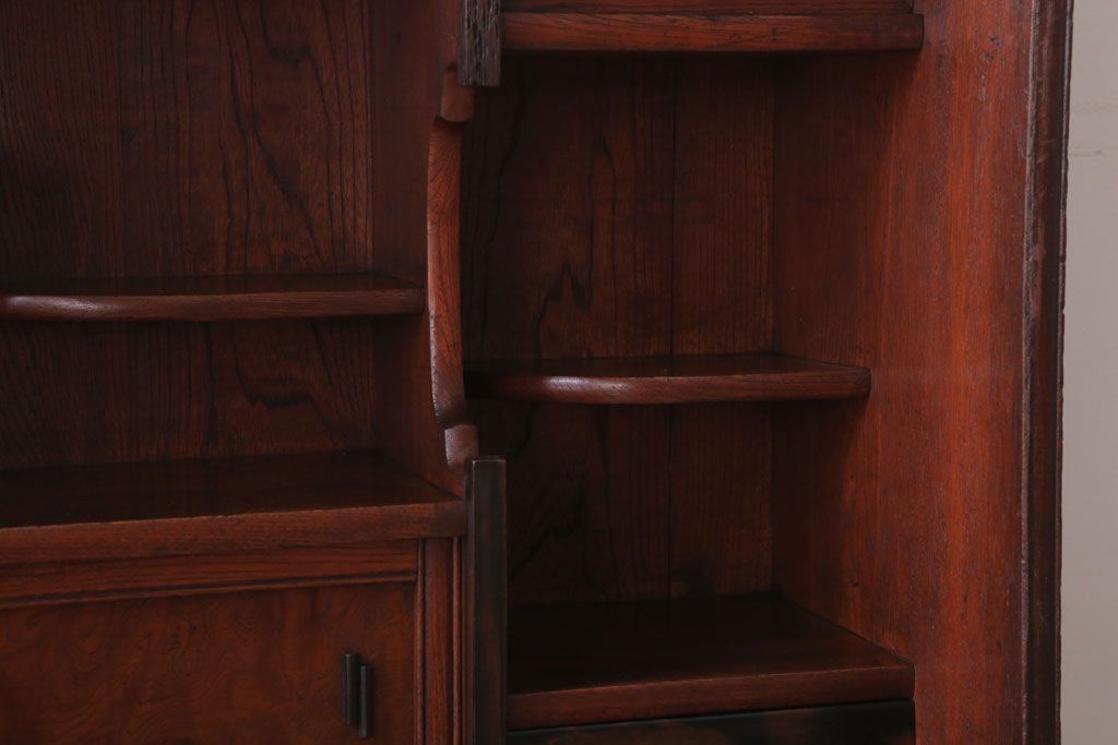 アンティーク家具　和製アンティーク　大正〜昭和期　上品な茶箪笥(収納棚)