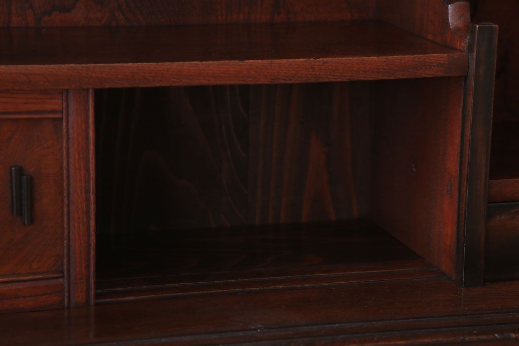 アンティーク家具　和製アンティーク　大正〜昭和期　上品な茶箪笥(収納棚)