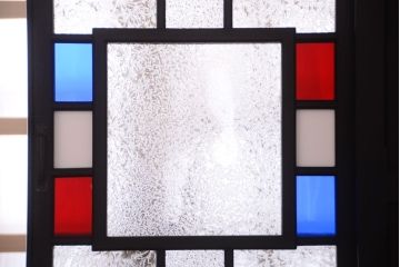 アンティーク家具　大正ロマン　色ガラス入り!特大アンティーク本箱(ブックケース)