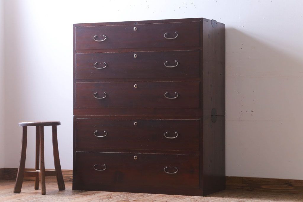 レトロ家具　昭和レトロ　シンプルな二段重ね衣装箪笥(チェスト)