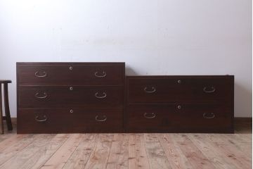 レトロ家具　昭和レトロ　シンプルな二段重ね衣装箪笥(チェスト)