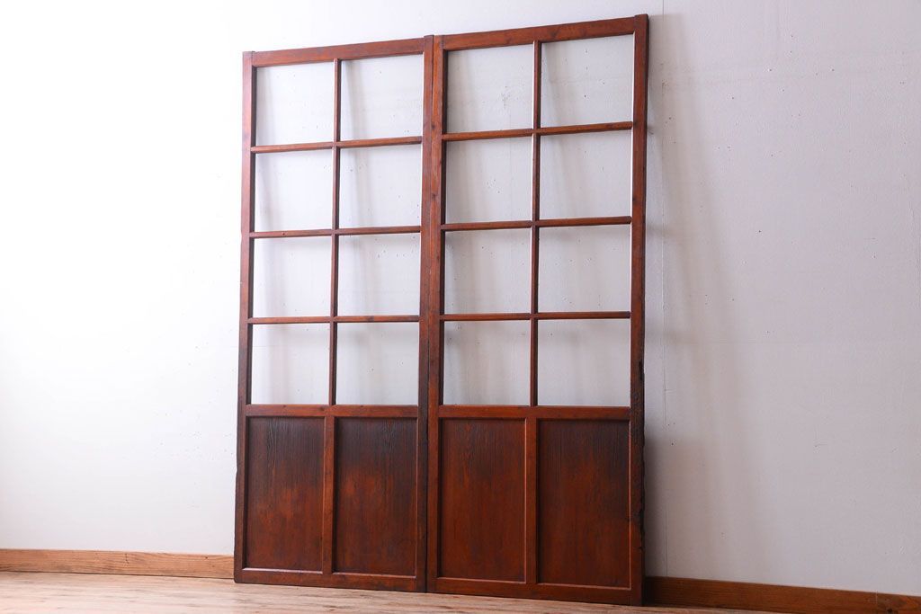 昭和レトロ　店舗におすすめ!背が高いアンティークガラス戸2枚セット