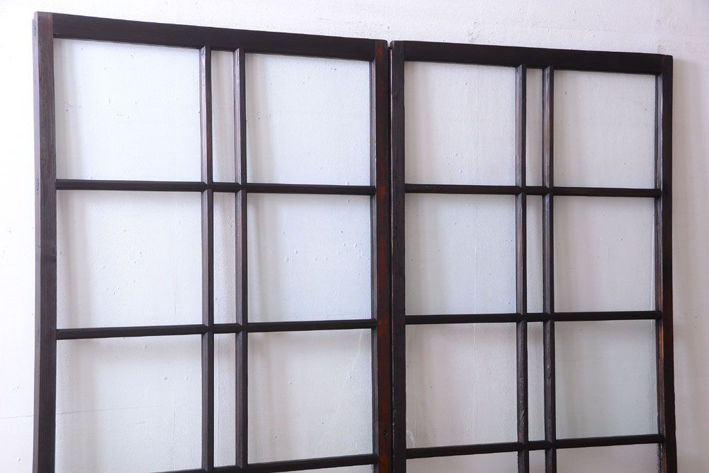 和製アンティーク　ダイヤガラス入り!古い木のガラス戸2枚セット