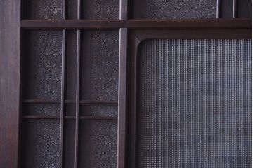 和製アンティーク ダイヤガラスとプレスガラス入り!レトロな古い木の格子引き戸