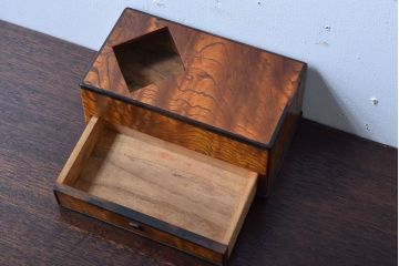 レトロ家具　昭和レトロ　黒柿材とタモ玉杢材!小物入れ(小箱)