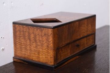 レトロ家具　昭和レトロ　黒柿材とタモ玉杢材!小物入れ(小箱)
