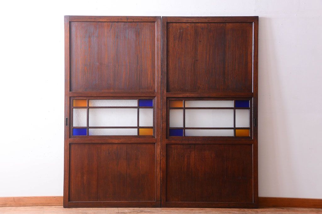 大正ロマン　古い木の当時物色ガラス入りガラス帯戸2枚セット