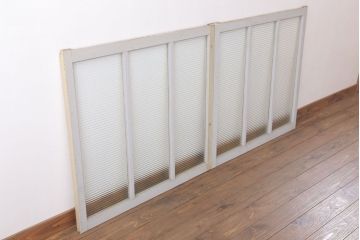 昭和レトロ　モールガラス入りの引き戸2枚セット(窓)