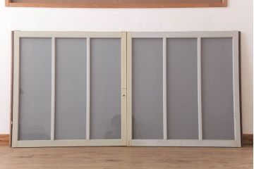 昭和レトロ　すりガラス入りの引き戸2枚セット(窓)