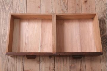 レトロ家具　昭和レトロ　棚・引き出し付き!古い木製の平机(デスク・作業台)