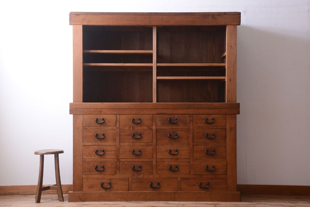 アンティーク家具　古民具・骨董　明治〜大正期　古い木味の五尺関西水屋箪笥(収納棚)