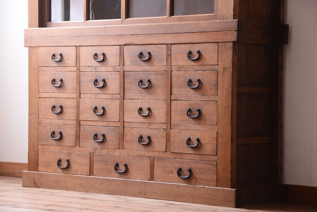 アンティーク家具　古民具・骨董　明治〜大正期　古い木味の五尺関西水屋箪笥(収納棚)