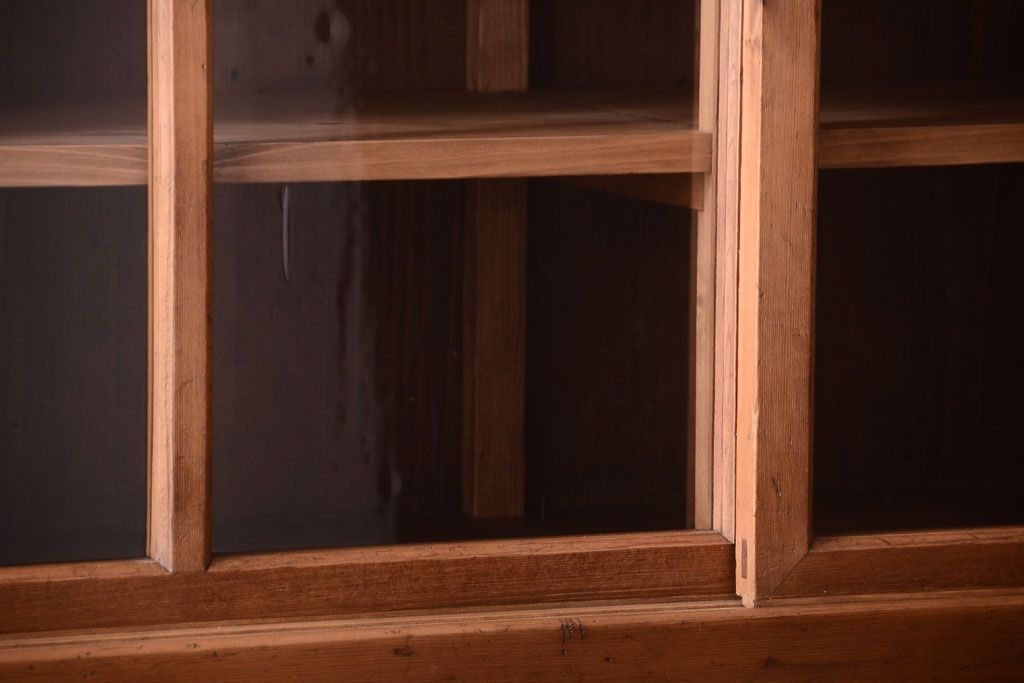 アンティーク家具　古民具・骨董　明治〜大正期　古い木味の五尺関西水屋箪笥(収納棚)