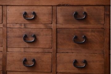 アンティーク家具　古民具・骨董　明治〜大正期　古い木味の五尺関西水屋箪笥(収納棚)