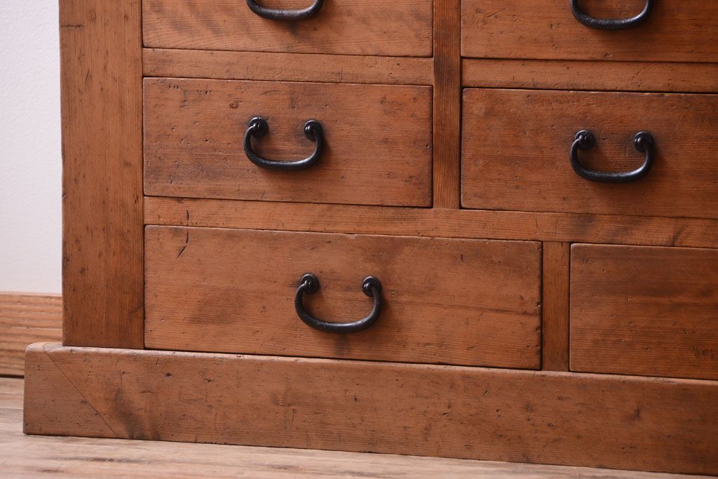 アンティーク家具　古民具・骨董　明治〜大正期　古い木味の五尺関西水屋箪笥(収納棚)