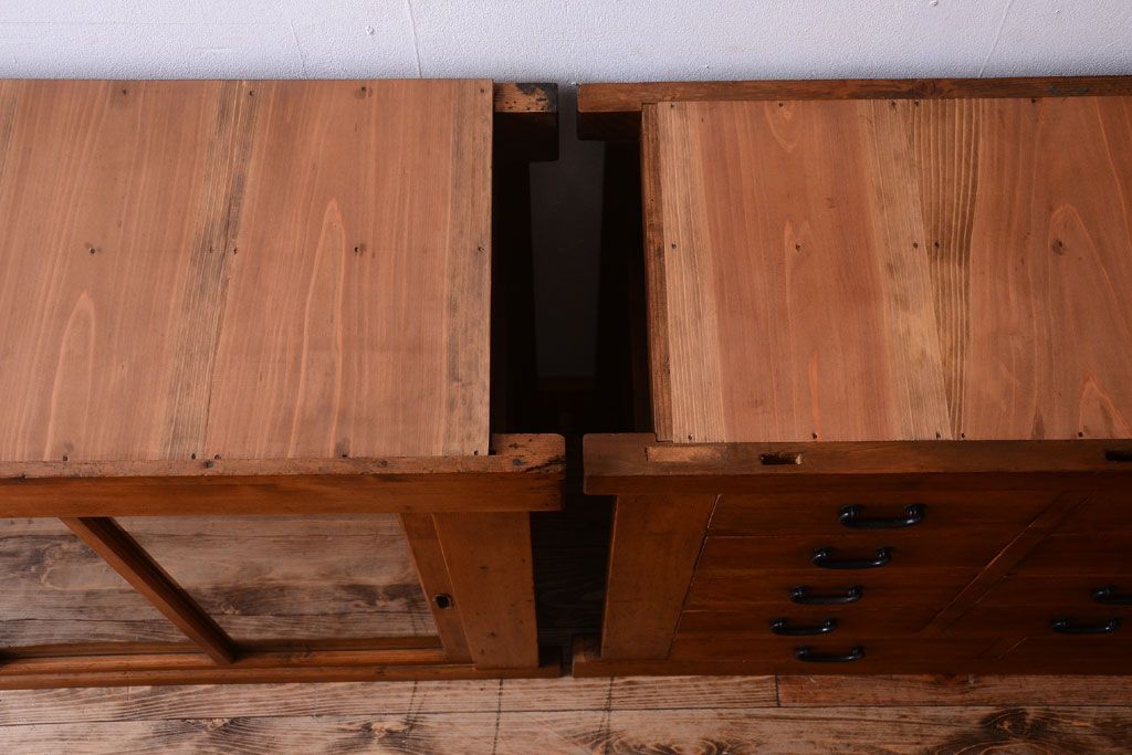 アンティーク家具　古民具・骨董　明治〜大正期　古い木味の五尺関西水屋箪笥(収納棚)