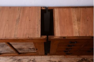 アンティーク家具　古民具・骨董　明治〜大正期　古い木味の五尺関西水屋箪笥(収納棚)