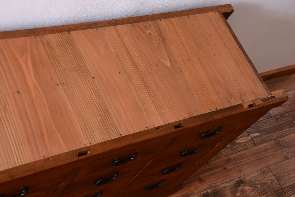 アンティーク家具　古民具・骨董　明治〜大正期　古い木味の五尺関西水屋箪笥(収納棚)