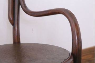 アンティーク家具　海外アンティーク　J&J.Kohn社　子供用ロッキングチェア　キンダーモデル(バルーンバック・ベントウッド)