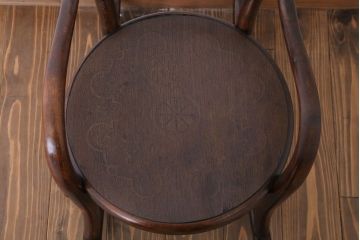 アンティーク家具　海外アンティーク　J&J.Kohn社　子供用ロッキングチェア　キンダーモデル(バルーンバック・ベントウッド)