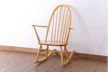 アンティーク家具　イギリス　アーコール　クエーカーロッキングチェア