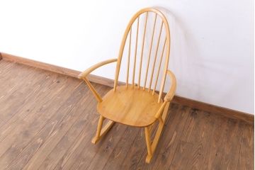 アンティーク家具　イギリス　アーコール　クエーカーロッキングチェア