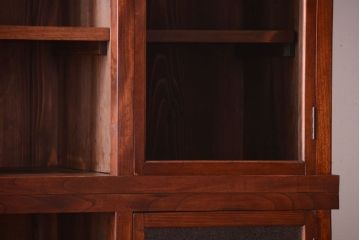 アンティーク家具　和製アンティーク　ダイヤガラス入り!前面欅材の大きな重ね収納棚