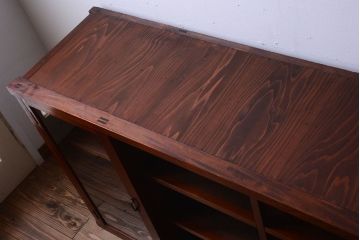 アンティーク家具　和製アンティーク　ダイヤガラス入り!前面欅材の大きな重ね収納棚