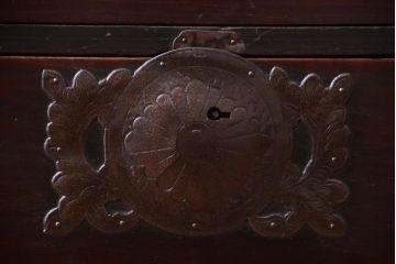 アンティーク家具　古民具・骨董　明治　前面栗材　味わい深いアンティーク仙台箪笥