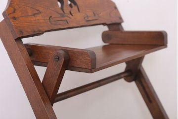 アンティーク家具　和製アンティーク　古い木製の子供用リーディングデスク