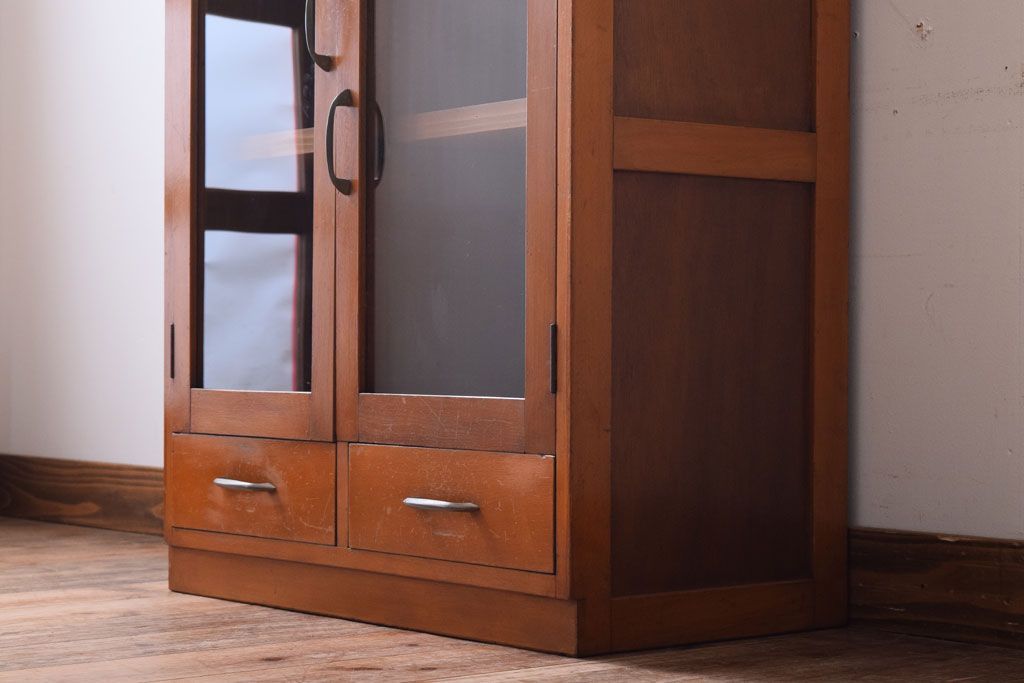 レトロ家具　昭和レトロ　飾り台付き!シンプルデザインの古い本箱(ブックケース)